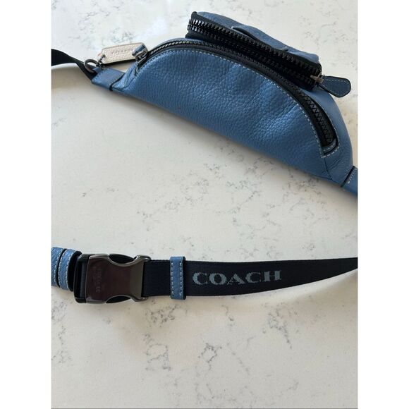 COACH SPRINT Blue Leather Belt Bag - Picture 4 of 11